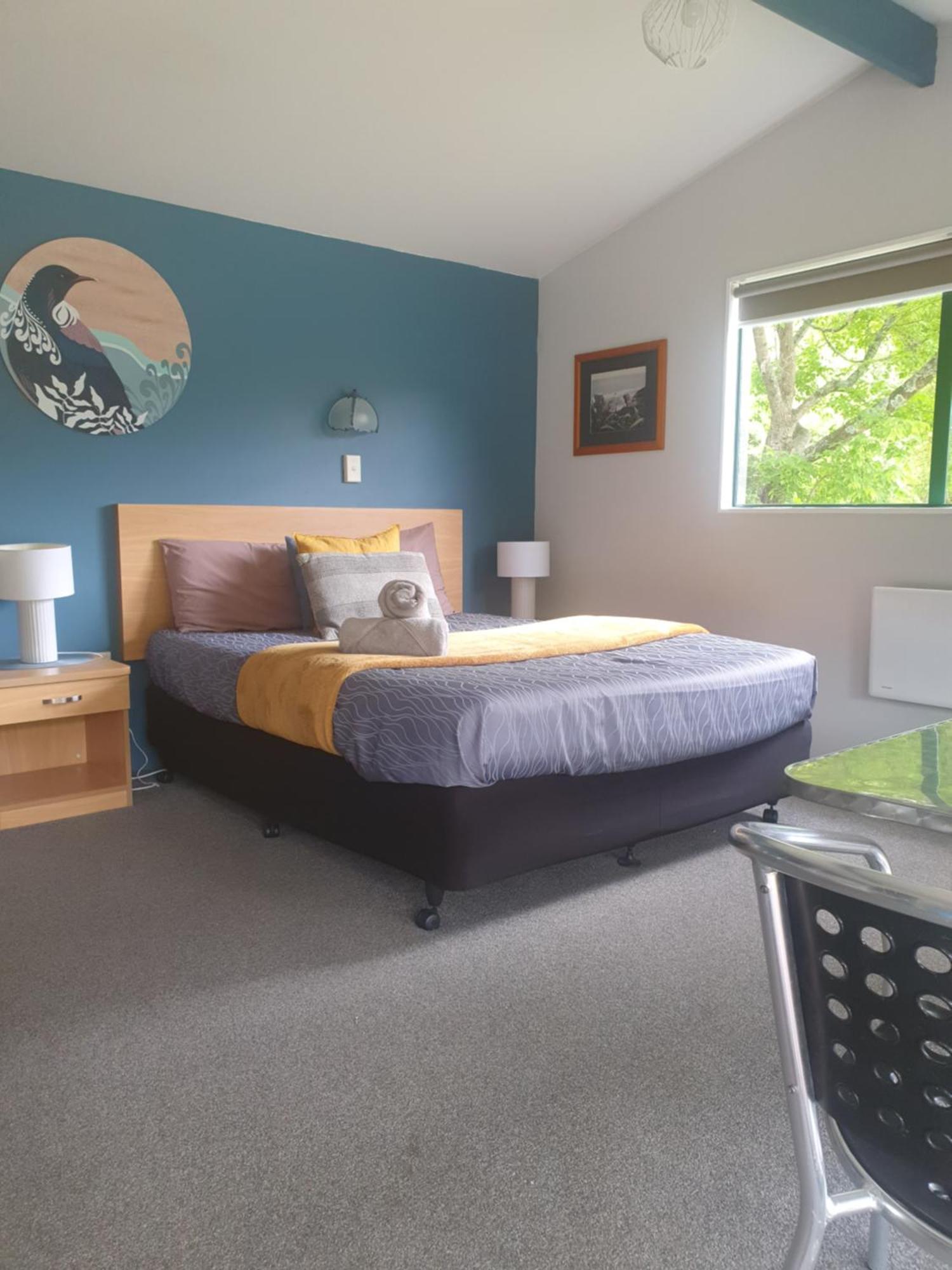 Kauri Coast Top 10 Holiday Park Kaihu Exterior photo