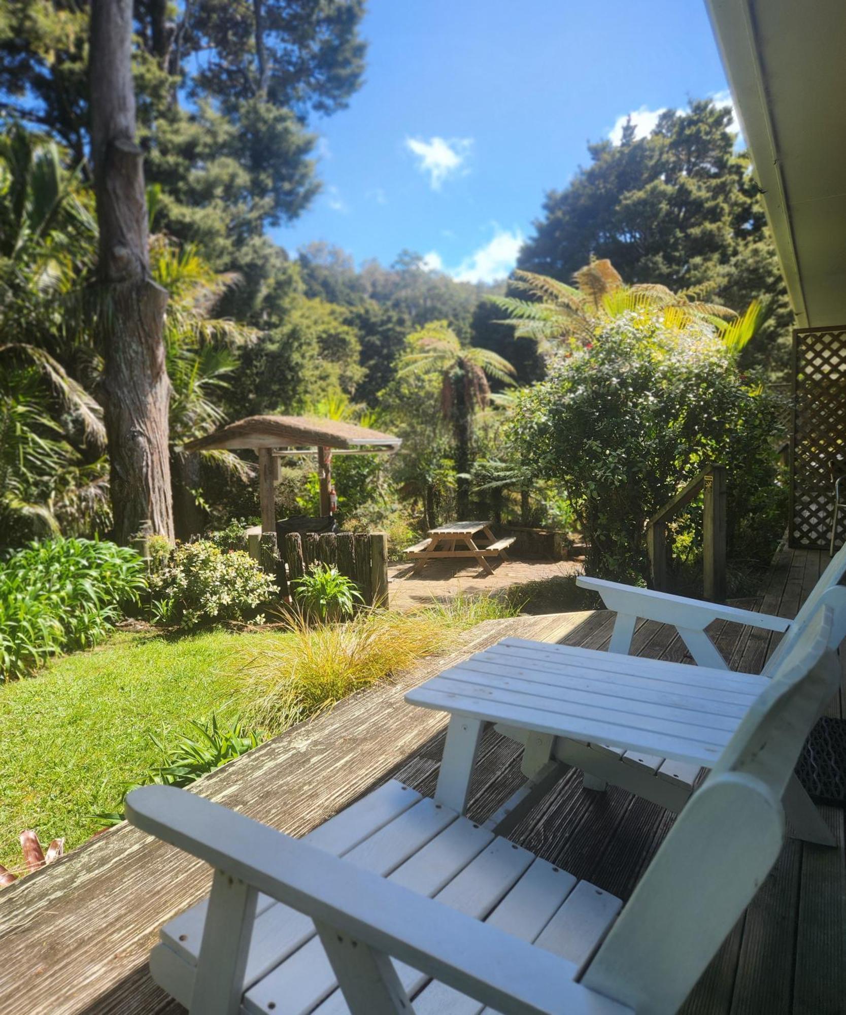 Kauri Coast Top 10 Holiday Park Kaihu Exterior photo